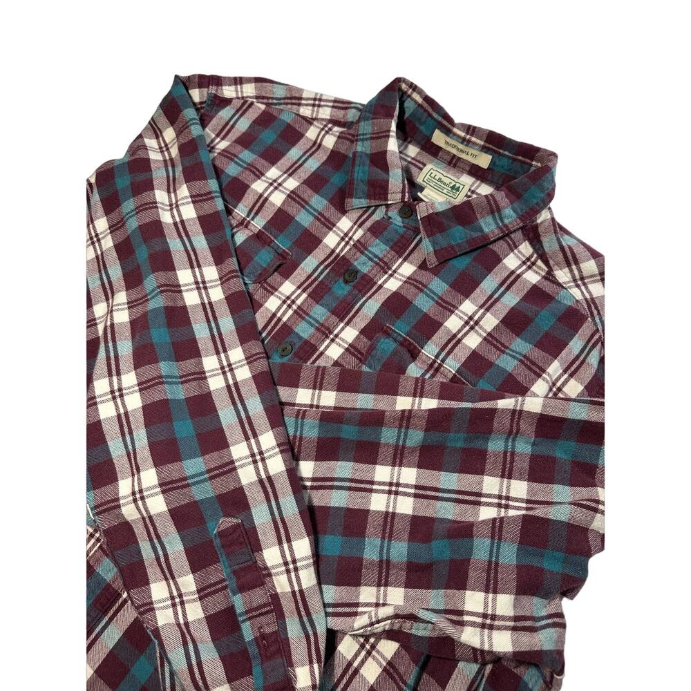 L.L. Bean Long Sleeve Button Down Size XL Tall